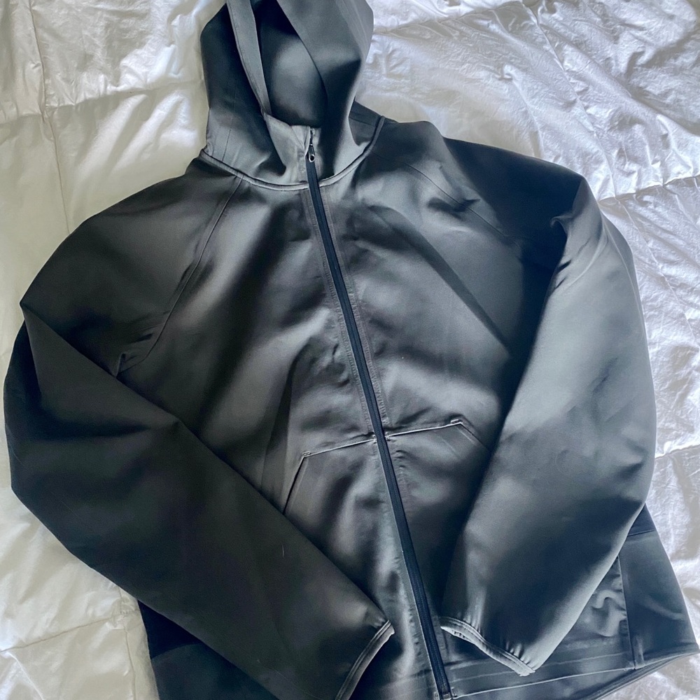 Lululemon Men’s Outer Shell Jacket